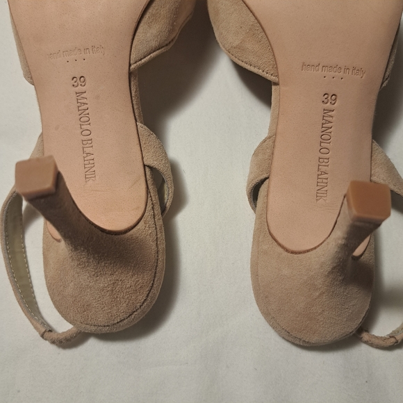 Manolo Blahnik sling back heels 1 1 Hr Sale💥 - Picture 4 of 5